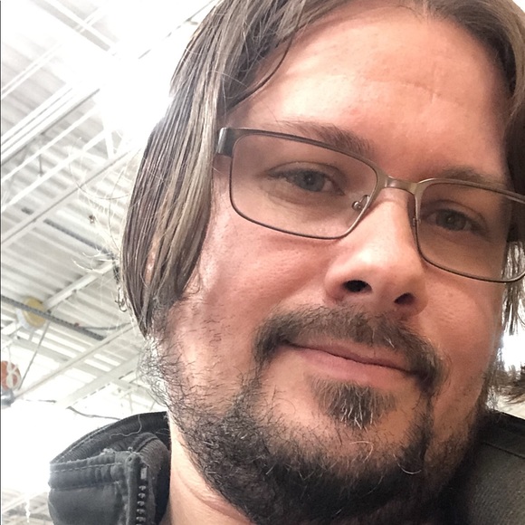 Meet your Posher, Matthew - Picture 1 of 1